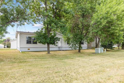 403 11th Avenue NW, West Fargo, ND 58078