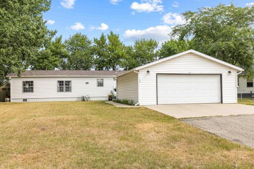 403 11th Avenue NW, West Fargo, ND 58078