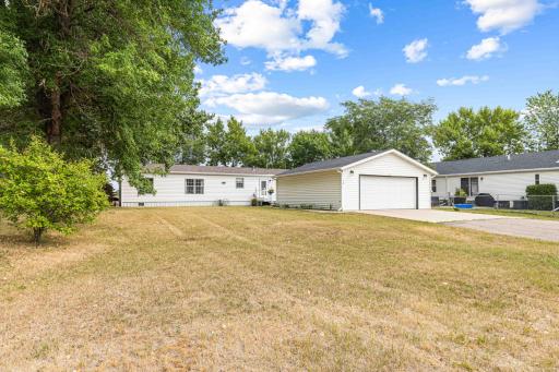Photo for 403 11th Avenue NW, West Fargo, ND 58078 - listing #7127894 403 11th Avenue NW, West Fargo, ND 58078