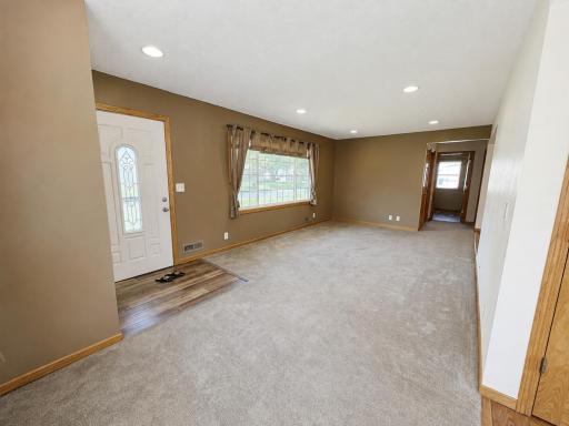 Open and bright living room with recess lights