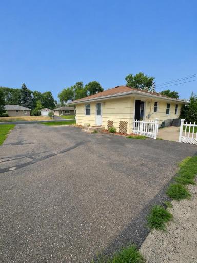 11219 Bittersweet Street NW, Coon Rapids, MN 55433