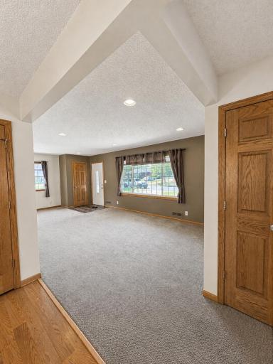 11219 Bittersweet Street NW, Coon Rapids, MN 55433