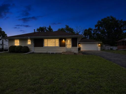11219 Bittersweet Street NW, Coon Rapids, MN 55433