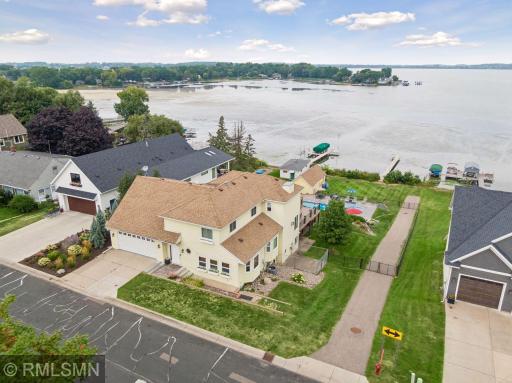300 W Lake Street, Waconia, MN 55387