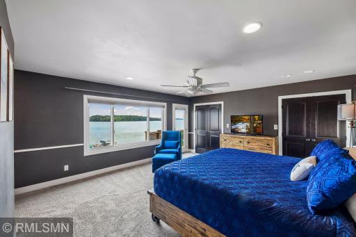 300 W Lake Street, Waconia, MN 55387