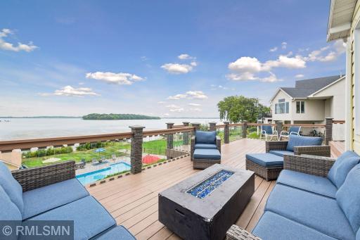 300 W Lake Street, Waconia, MN 55387