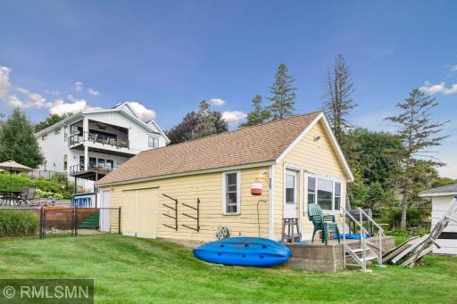 300 W Lake Street, Waconia, MN 55387
