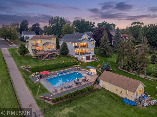 300 W Lake Street, Waconia, MN 55387