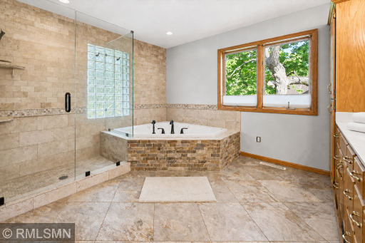 Master Bathroom.png