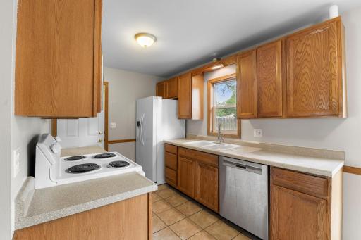 23-web-or-mls-3684 Prairie Rd-144.jpg
