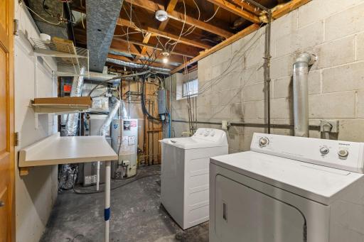 46-web-or-mls-3684 Prairie Rd-274.jpg