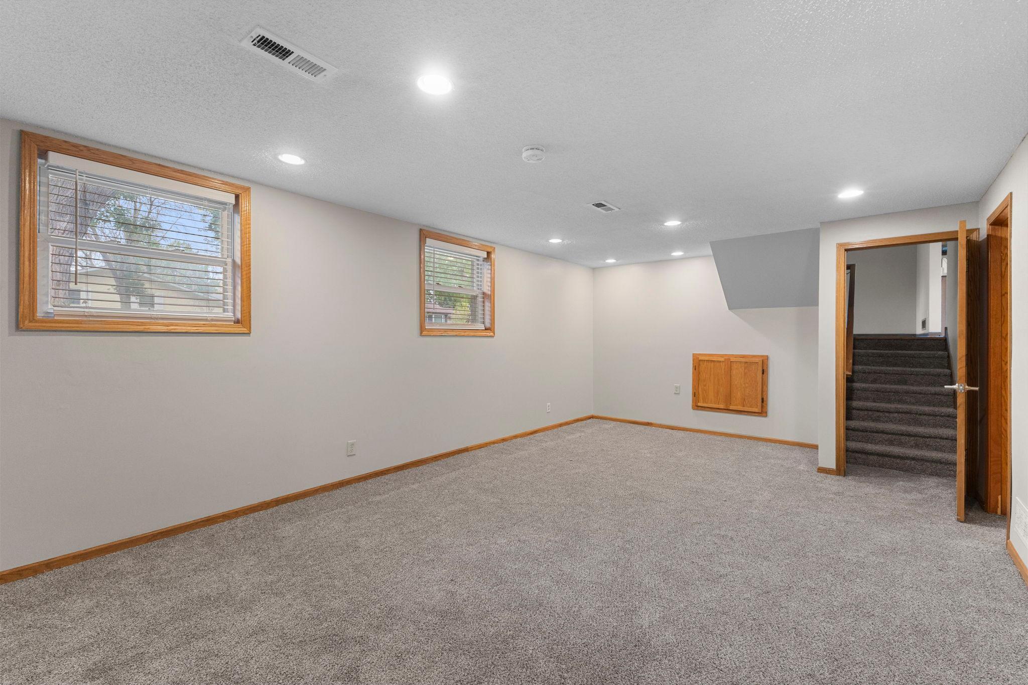 43-web-or-mls-3684 Prairie Rd-261.jpg