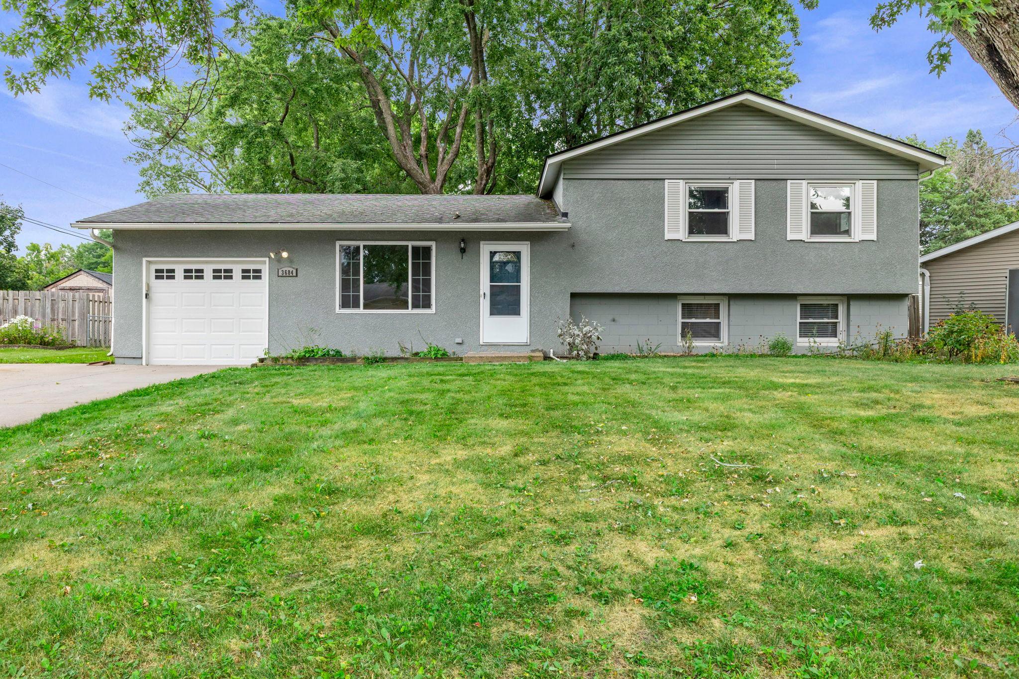 8-web-or-mls-3684 Prairie Rd-6 copy.jpg