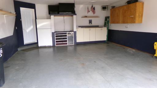 Garage Interior.JPG