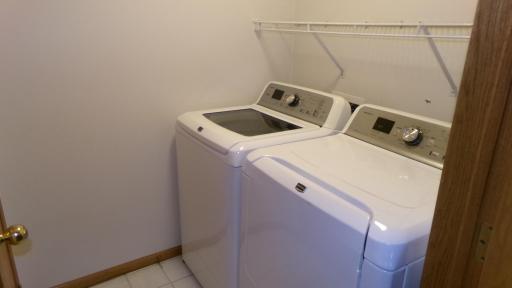 Basement Laundry.JPG