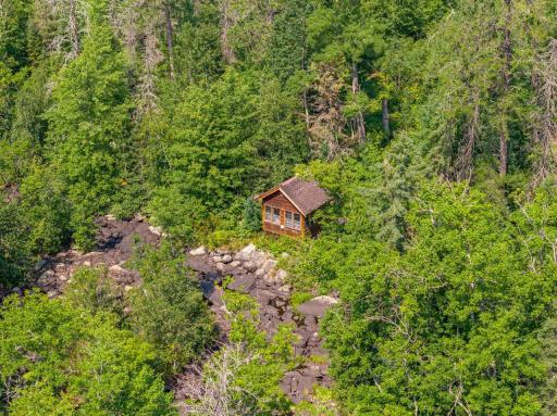 953 Kelly Trail, Isabella, MN 55607