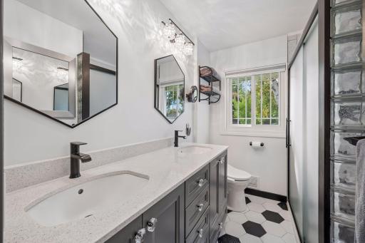 7611 Kiowa Avenue, Chanhassen, MN 55317
