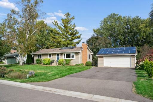 7611 Kiowa Avenue, Chanhassen, MN 55317