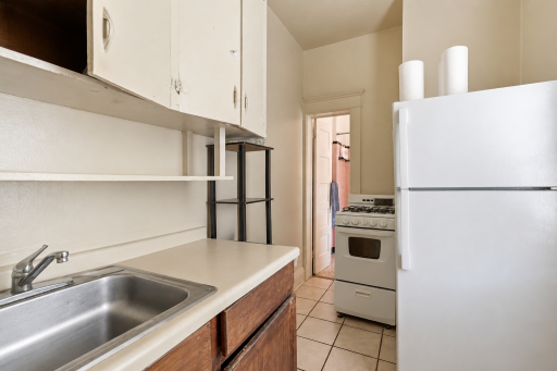 860 University Avenue W, Saint Paul, MN 55104