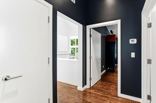 50-web-or-mls-20650-Bayview-Ct-50.jpg