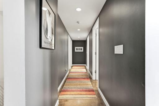 66-web-or-mls-20650-Bayview-Ct-66.jpg