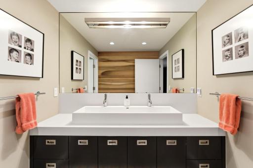 68-web-or-mls-20650-Bayview-Ct-68.jpg