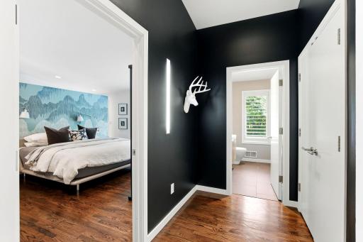 35-web-or-mls-20650-Bayview-Ct-35.jpg