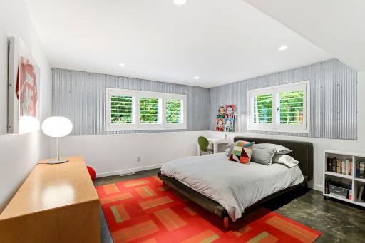 74-web-or-mls-20650-Bayview-Ct-74.jpg