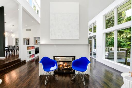 9-web-or-mls-20650-Bayview-Ct-09.jpg