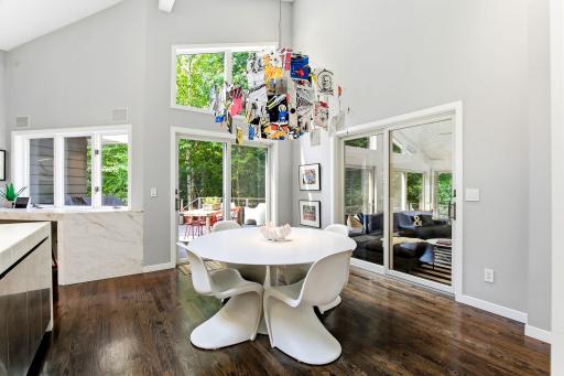 18-web-or-mls-20650-Bayview-Ct-18.jpg