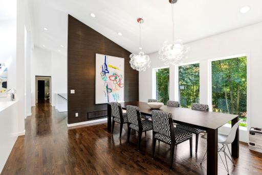 15-web-or-mls-20650-Bayview-Ct-15.jpg