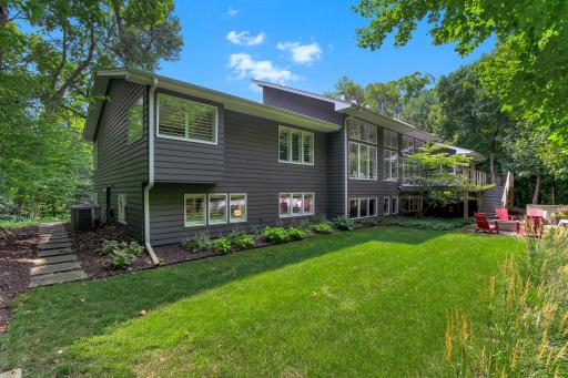 89-web-or-mls-20650-Bayview-Ct-89.jpg