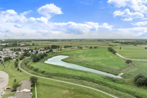 703 25th Avenue NW, Austin, MN 55912