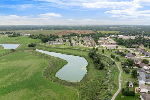 703 25th Avenue NW, Austin, MN 55912