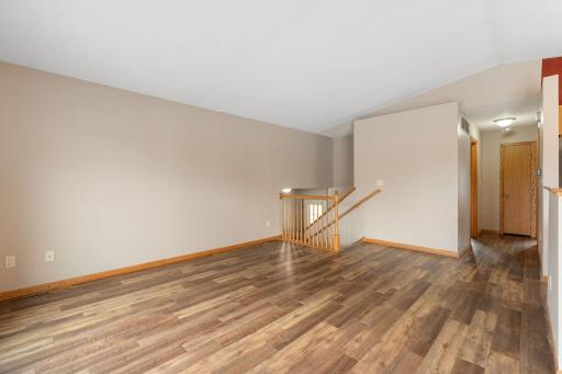 703 25th Avenue NW, Austin, MN 55912
