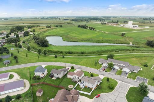 703 25th Avenue NW, Austin, MN 55912