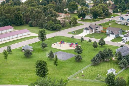703 25th Avenue NW, Austin, MN 55912