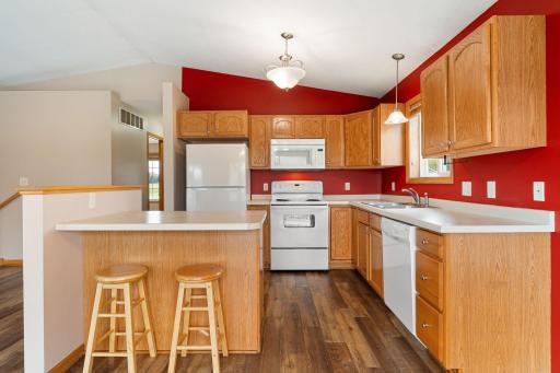 703 25th Avenue NW, Austin, MN 55912
