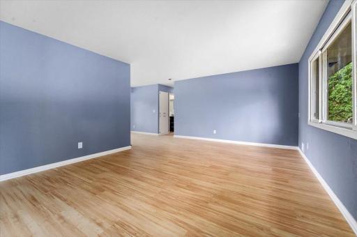1401 Winnetka Avenue N, Golden Valley, MN 55427