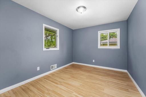 1401 Winnetka Avenue N, Golden Valley, MN 55427