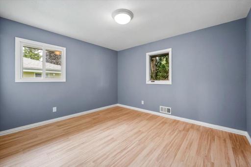 1401 Winnetka Avenue N, Golden Valley, MN 55427
