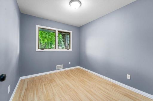 1401 Winnetka Avenue N, Golden Valley, MN 55427