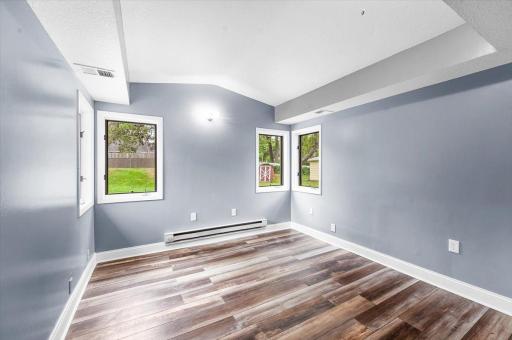 1401 Winnetka Avenue N, Golden Valley, MN 55427