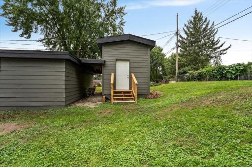 1401 Winnetka Avenue N, Golden Valley, MN 55427