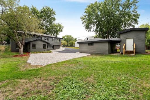 1401 Winnetka Avenue N, Golden Valley, MN 55427