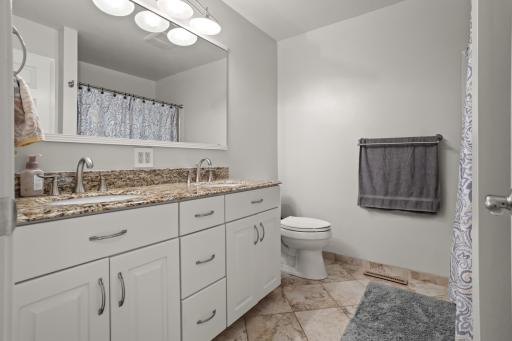 2949 Peterson Parkway N, Fargo, ND 58102