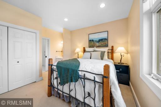 6102 Creek Ridge Court, Minnetonka, MN 55345