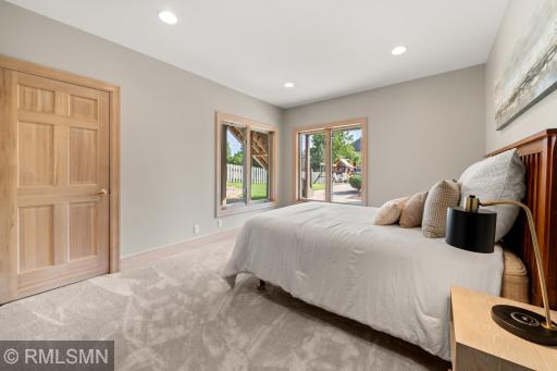 6102 Creek Ridge Court, Minnetonka, MN 55345