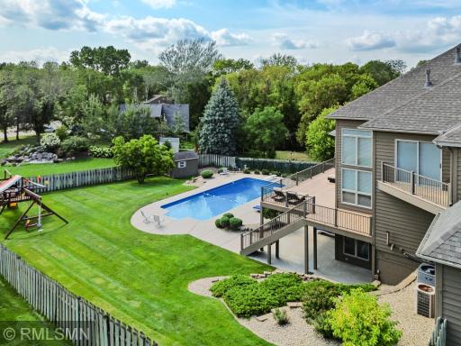 6102 Creek Ridge Court, Minnetonka, MN 55345