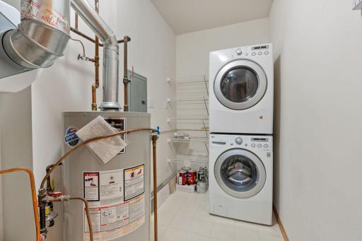 In-unit washer & dryer.